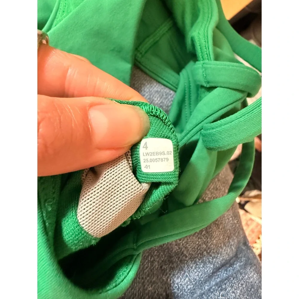 Lululemon Energy Bra Longline Maldives Green Strappy Yoga Bra LW2EB9S Size 4